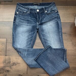 Express Stella Low rise barely boot size 10R Jeans